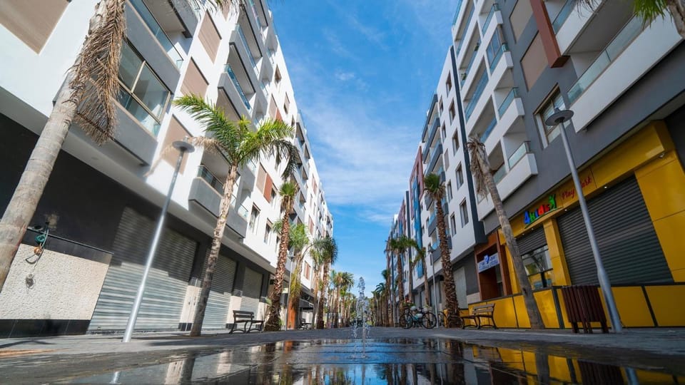 Charmant appartement joyau du parc 200m plage Apartment in Mohammedia