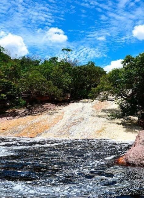 Nearby landmark, Day, Natural landscape