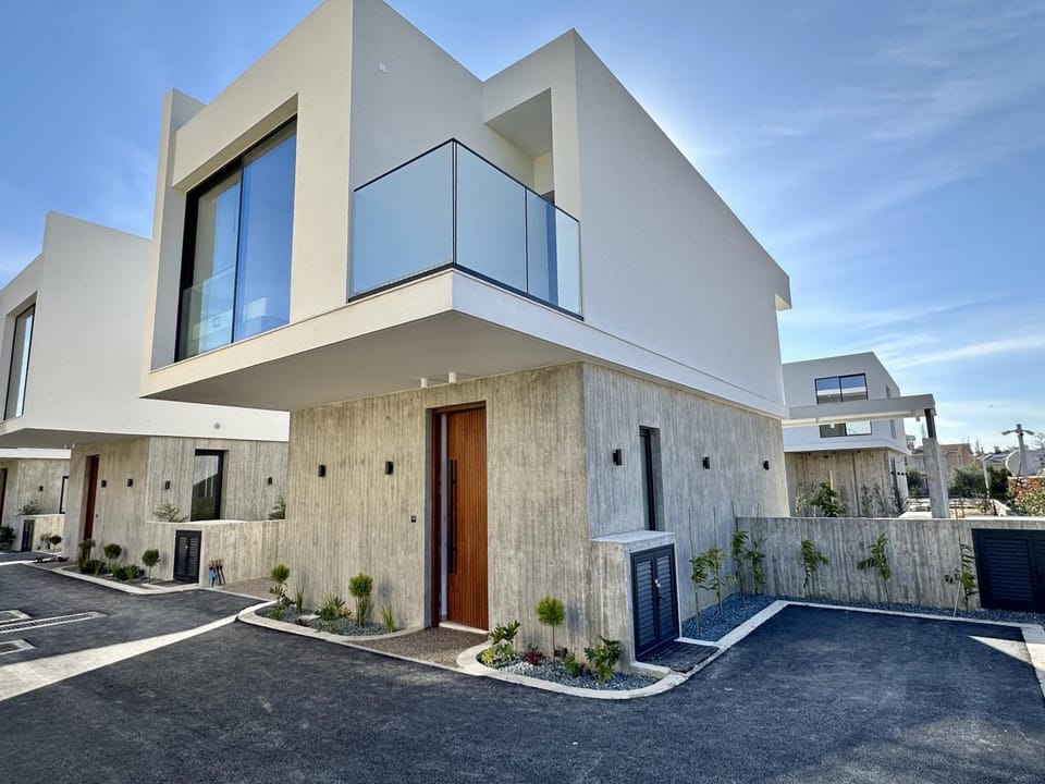 Property building, Parking