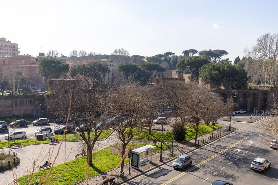 Roman Retreat En-suite Room Vacation rental in Rome