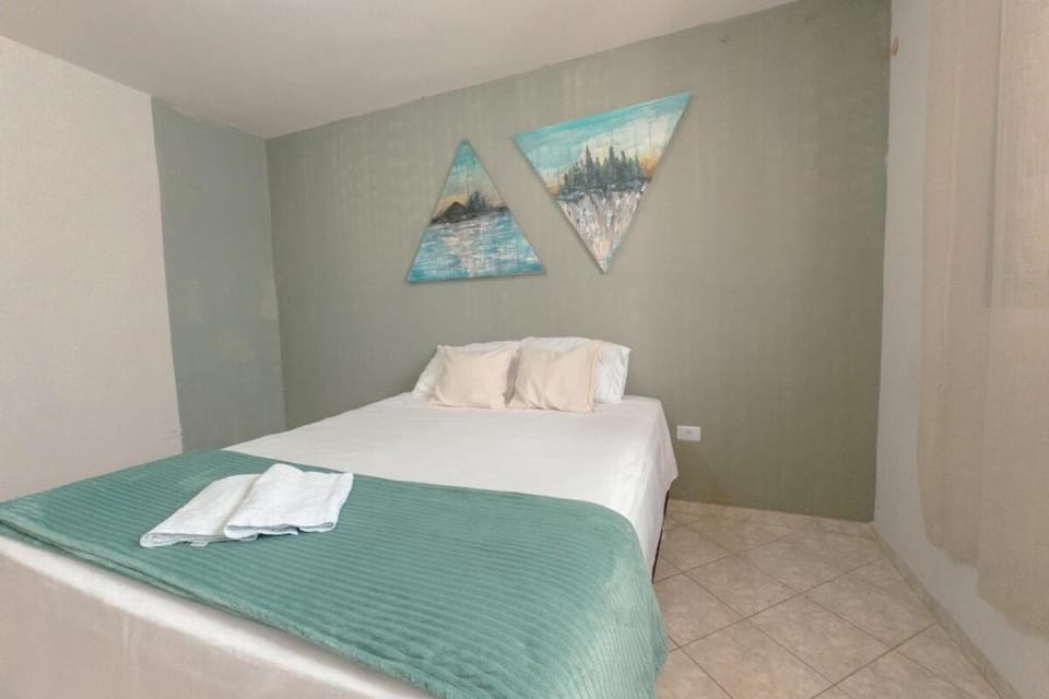 Amplo Aptº em Maringá - Excelente Localização! Apartment in Maringá