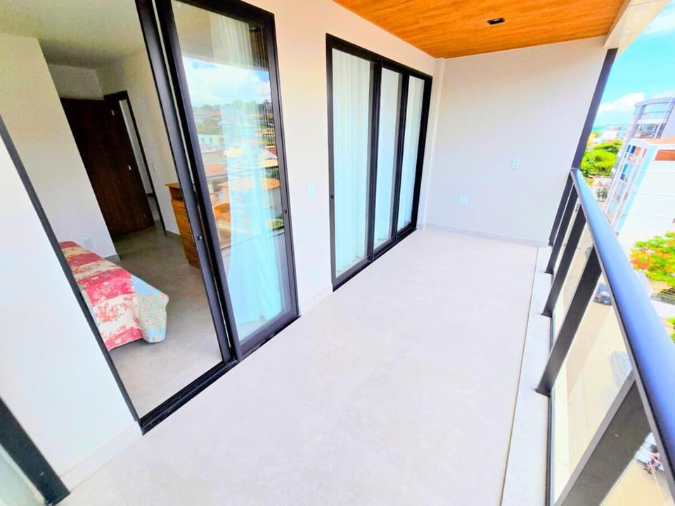 Apt 3Q vista incrível costa Azul 2vgs garagem Apartment in Anchieta
