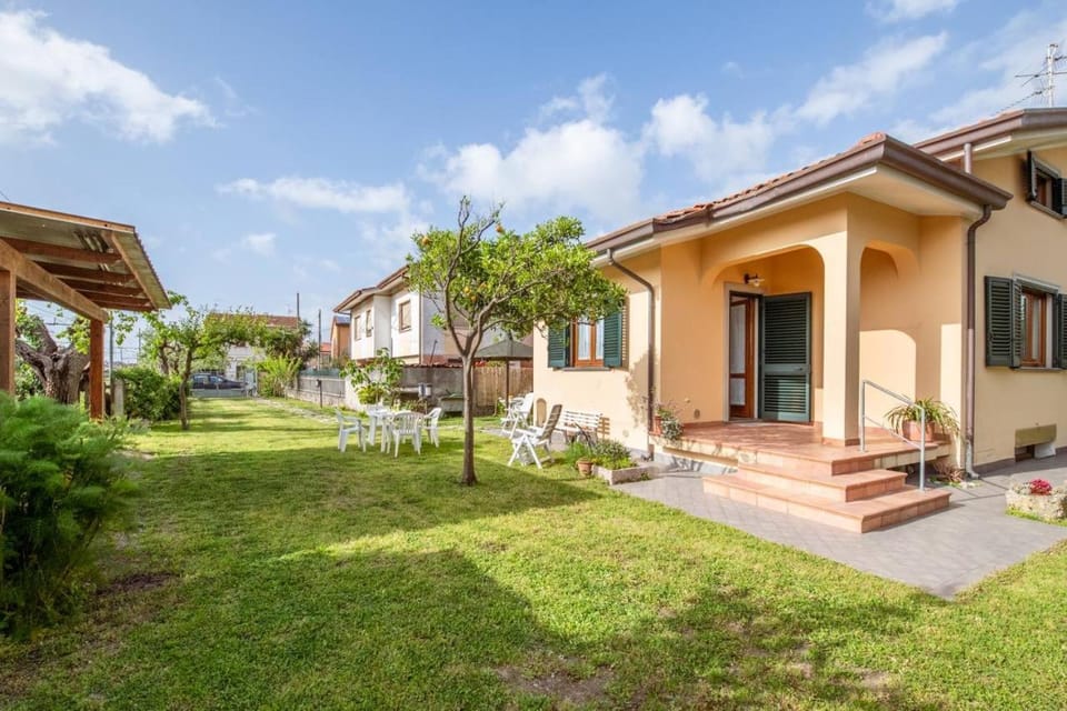 Villa Ninfea - Torre del Lago House in Torre del Lago
