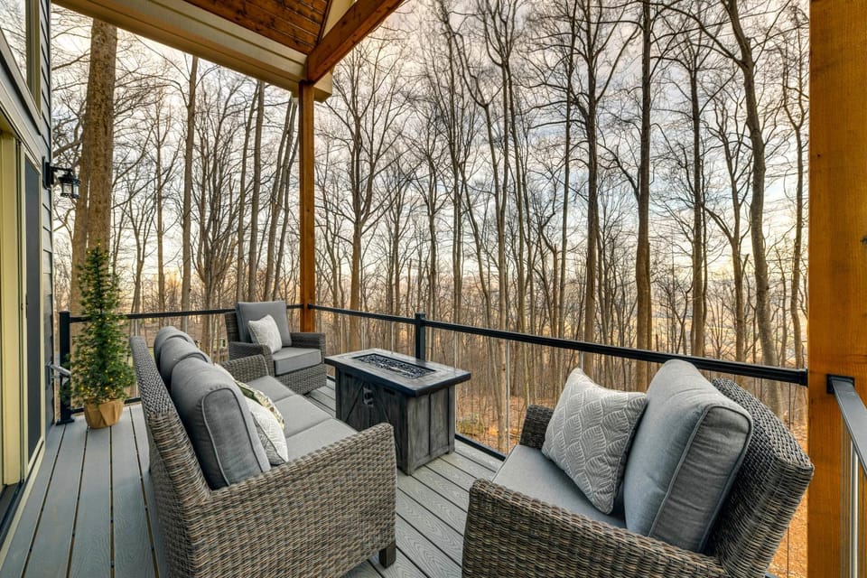 Couple's Getaway in Stoney Creek at Wintergreen! Apartment in Nelson County