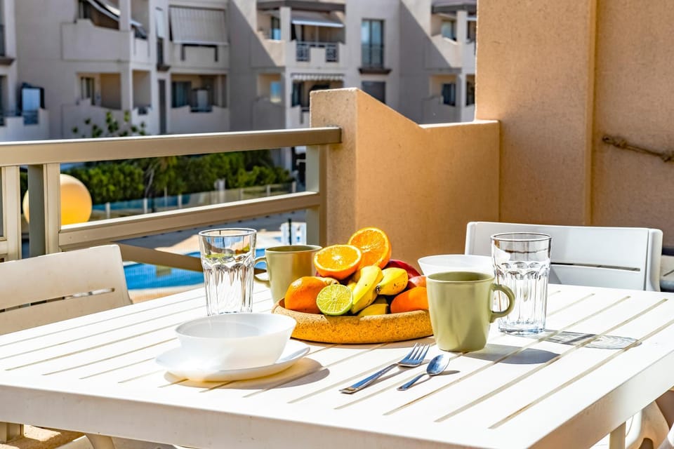 Balcony/Terrace, Swimming pool