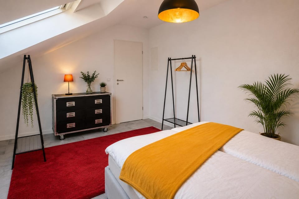 Bed, Photo of the whole room, Bedroom, wardrobe