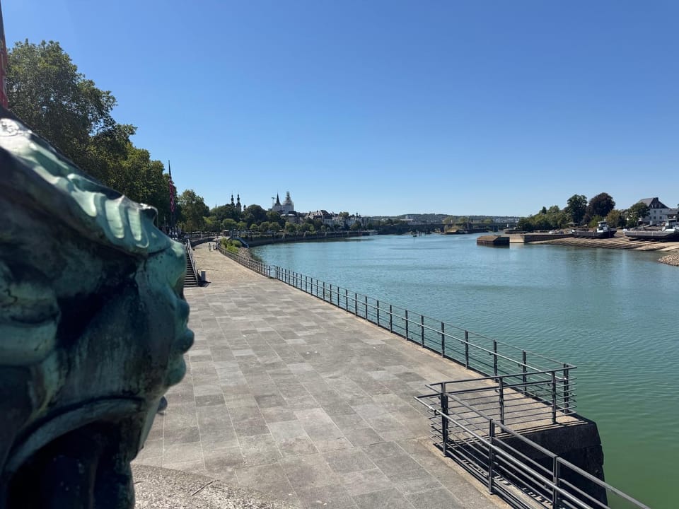 Nearby landmark, Day, River view