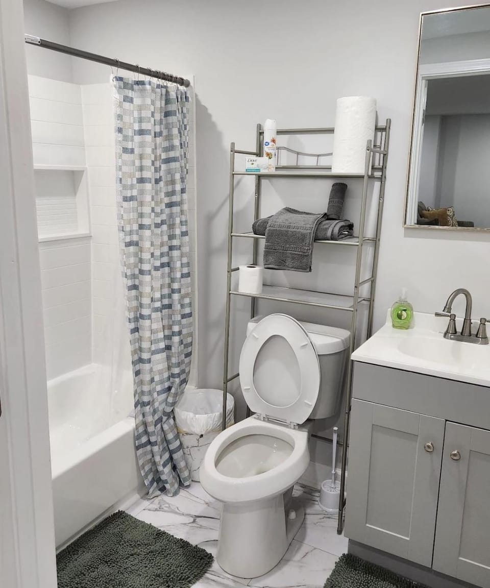 Comfy Home in Atlanta, GA Apartment in East Point