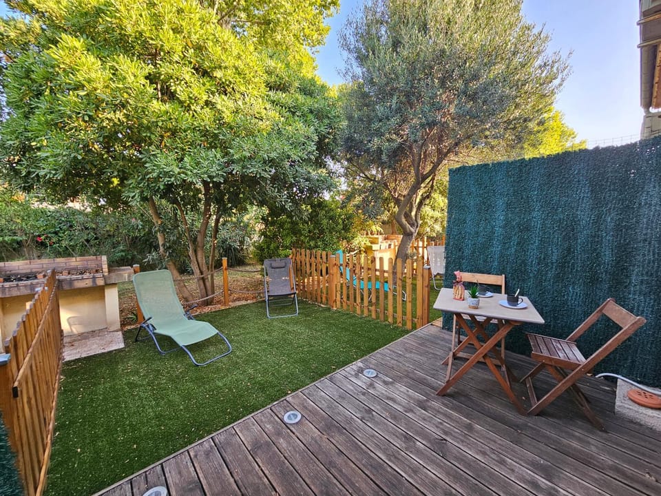 Patio, Garden