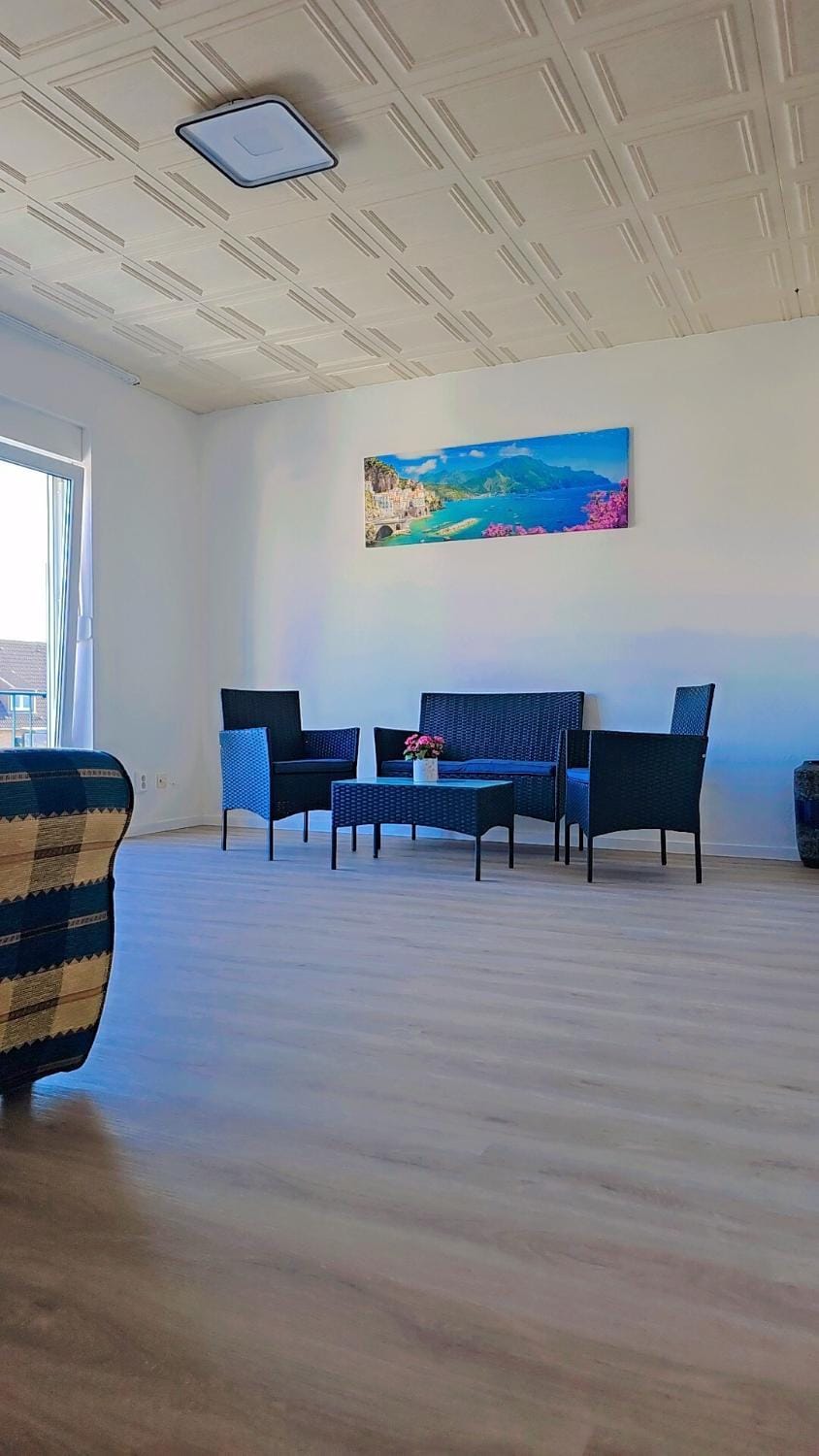 Beautiful 3 Room big Apartment with kitchen and Balcony Apartment in Rhineland-Palatinate