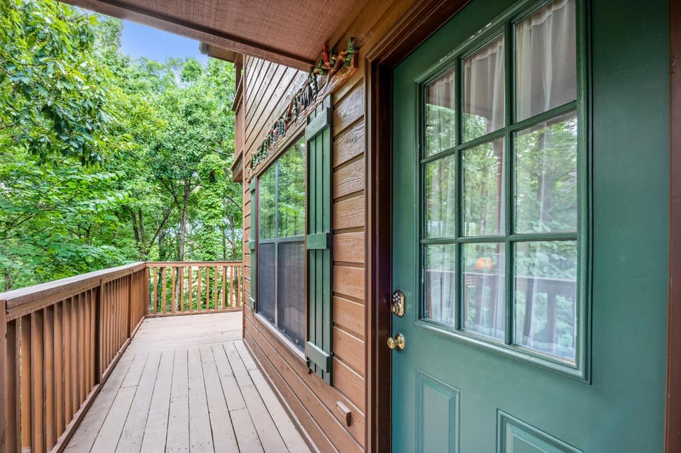 Facade/entrance, Spring, Day, Natural landscape, View (from property/room), Balcony/Terrace