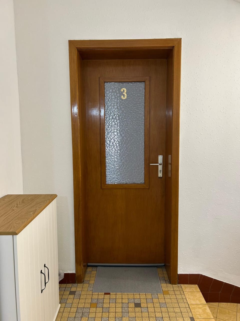 Studio à Niederkorn Capsule hotel in Luxembourg District, Luxembourg