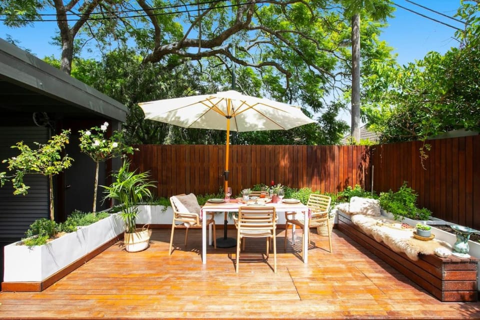 Charming Retreat in Exclusive Glebe Estate Apartment in Sydney