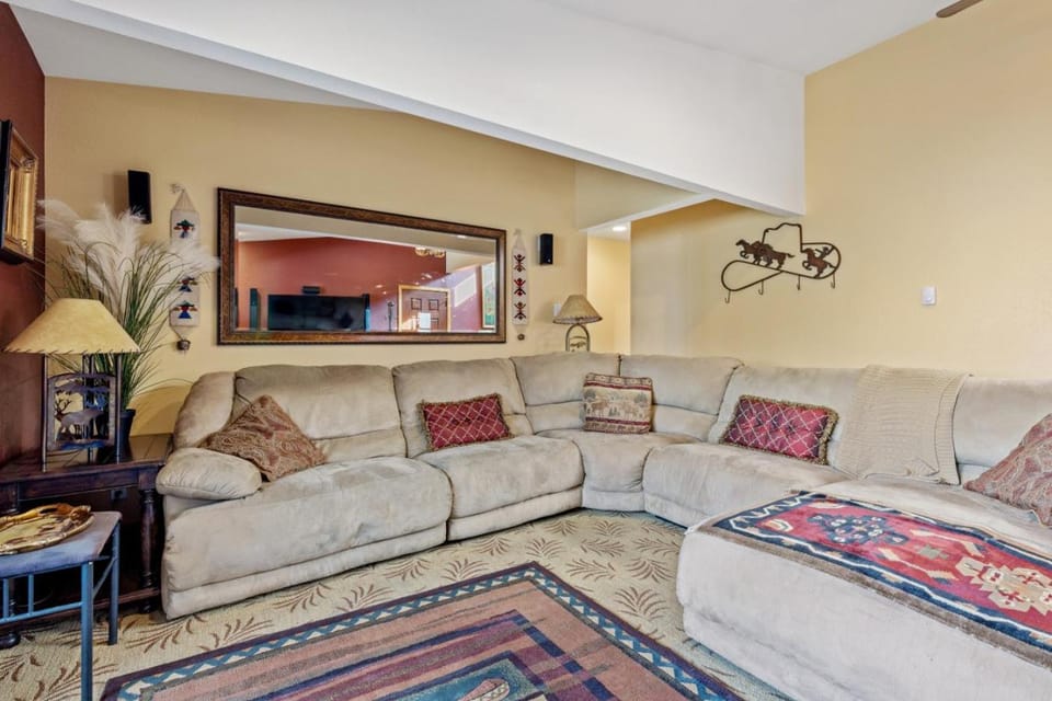 Perfectly Located Beaver Creek Vacation Home House in Avon