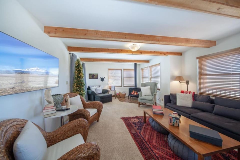 Rocky Mountain Vista Fabulous New Cabin 3bed 2bath Cabin in Park County