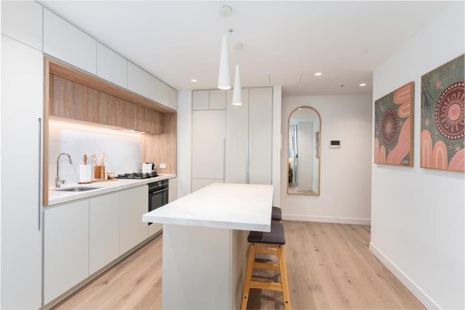 West Side Place 2BR with Pool Sauna Gym and Luxe Living Apartment in Melbourne