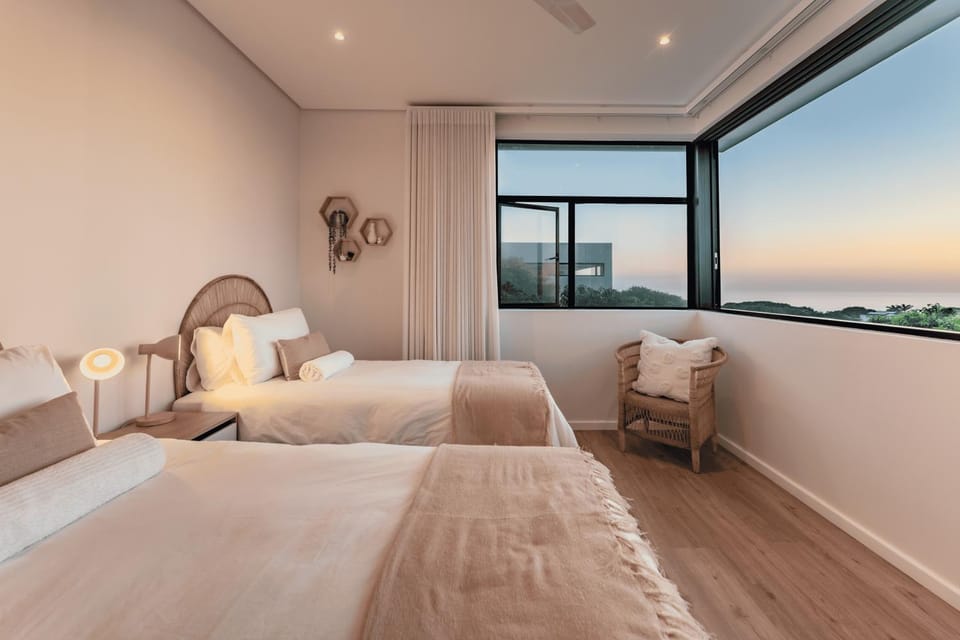 Natural landscape, View (from property/room), Photo of the whole room, Bedroom