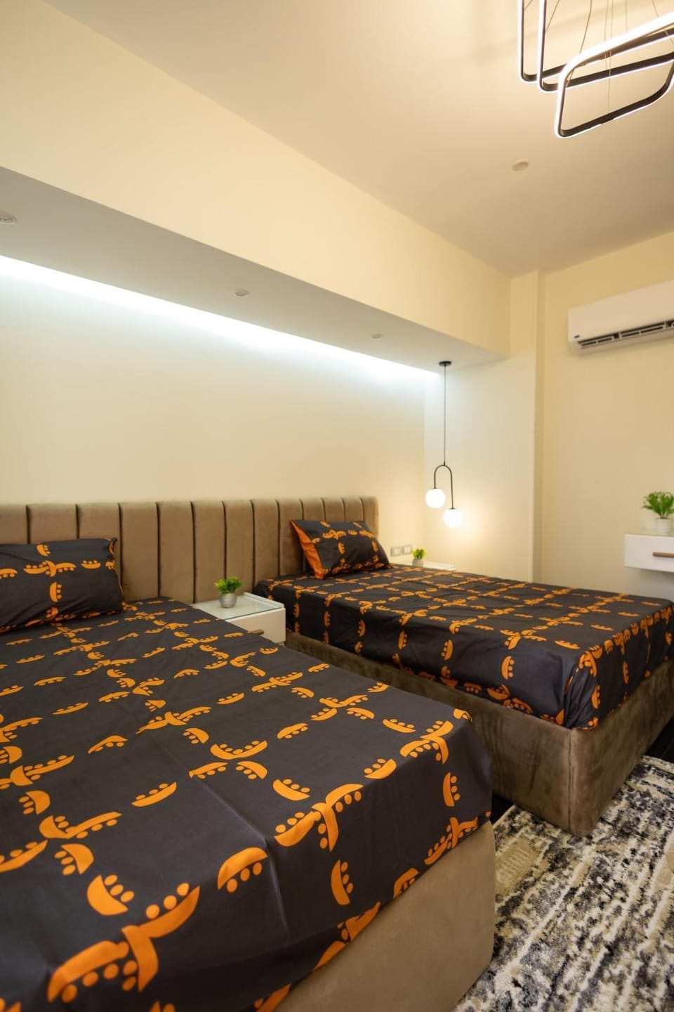 Luxe Heliopolis Apartment With Patio - 15 minute to Airport Apartment in Cairo Governorate