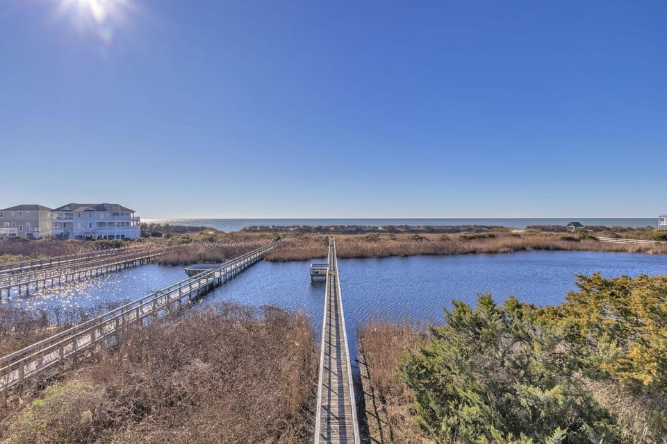 The Loggerhead by Oak Island Accommodations House in Oak Island