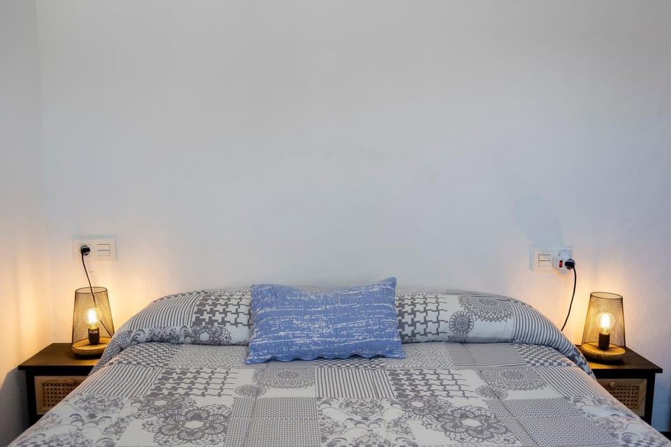 Living room, Bedroom