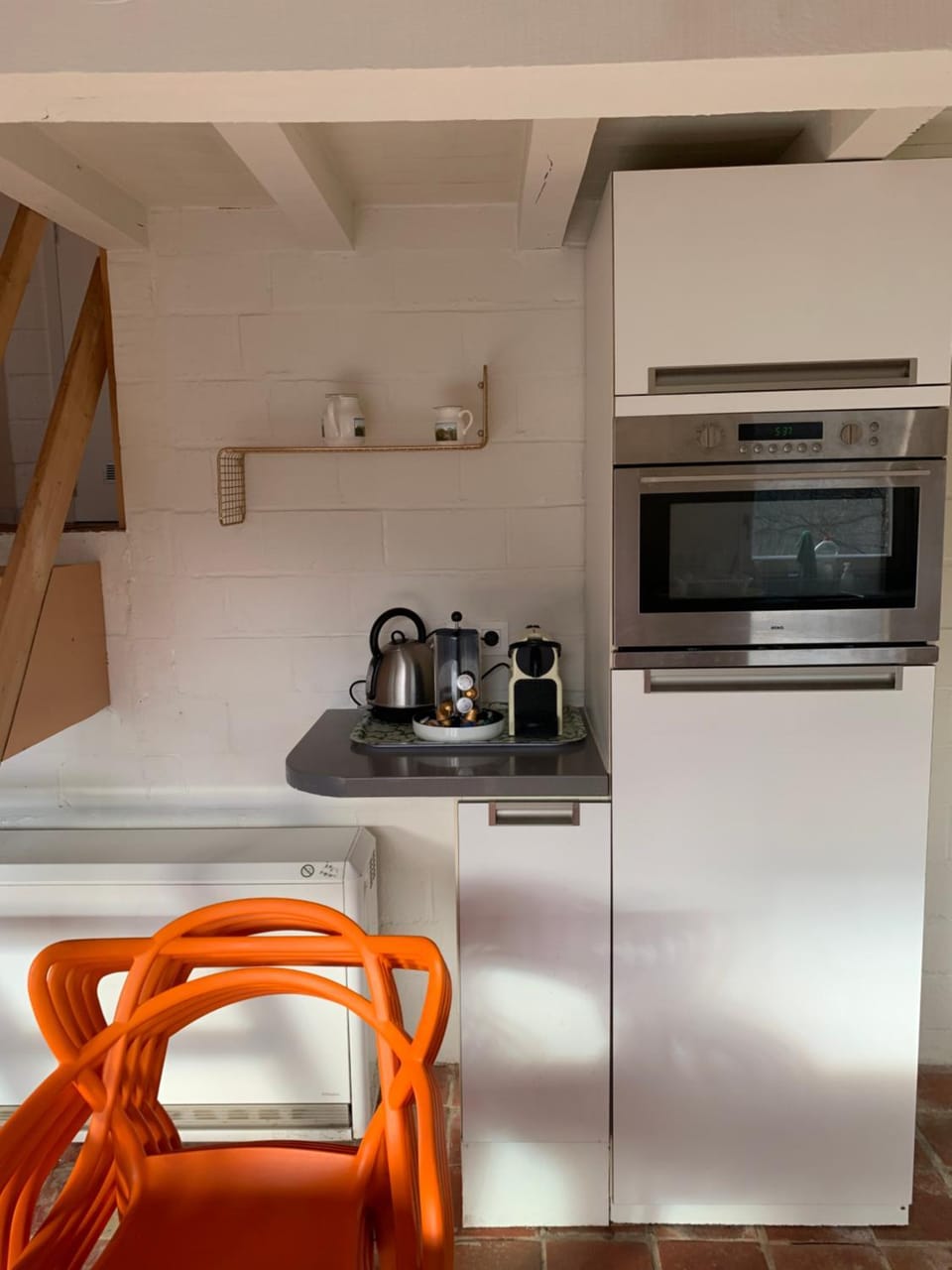 Chalet cosy - terrasse et détente, escapade nature au Bonsoy Chalet in Wallonia, Belgium