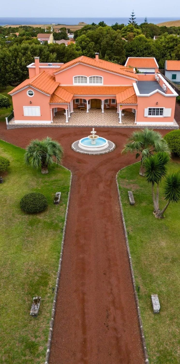 Facade/entrance, Spring, Natural landscape, Bird's eye view, Garden