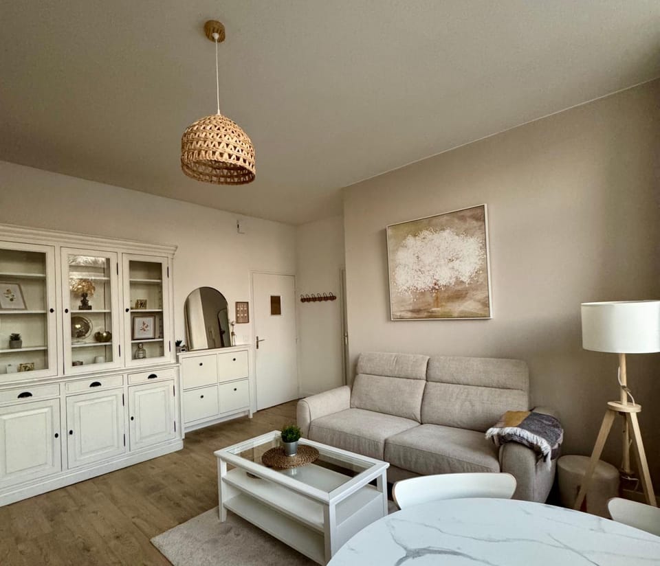 Living room, Seating area, wardrobe