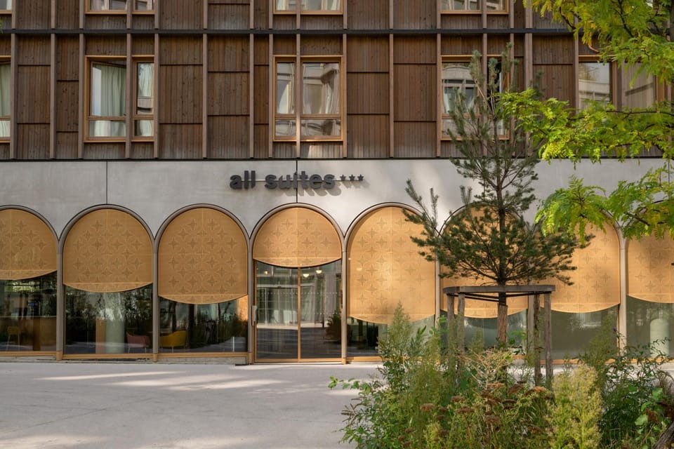 Property building, Day