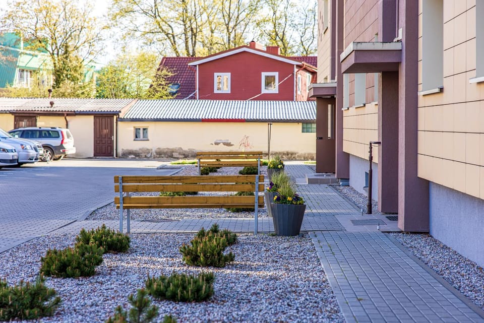 Property building, Facade/entrance