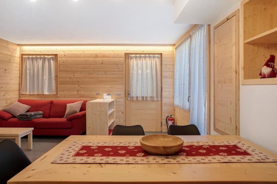 Property building, Living room