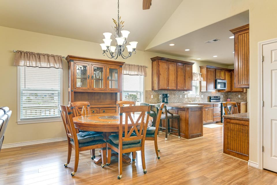 Walk to Beach! Bayfront Coastal Gem in Gilchrist House in Bolivar Peninsula