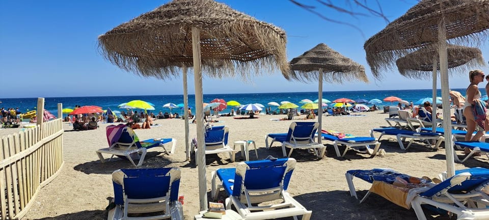 2 Bed Villa - Sleeps 5 - Private Pool & Garden Villa in Nerja