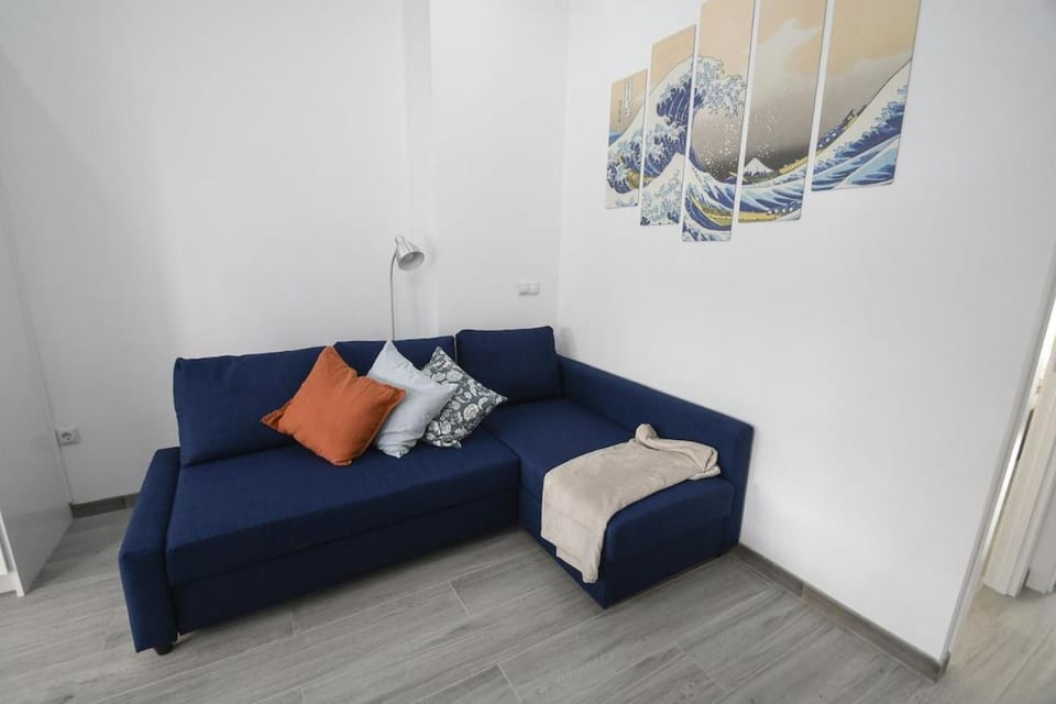 Living room, Photo of the whole room, Seating area