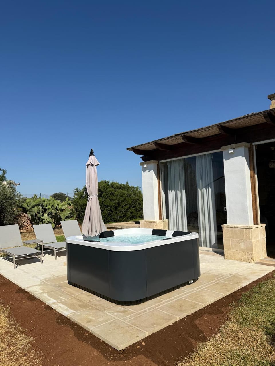 Villa Mary con idromassaggio e uso area piscina Villa in Apulia