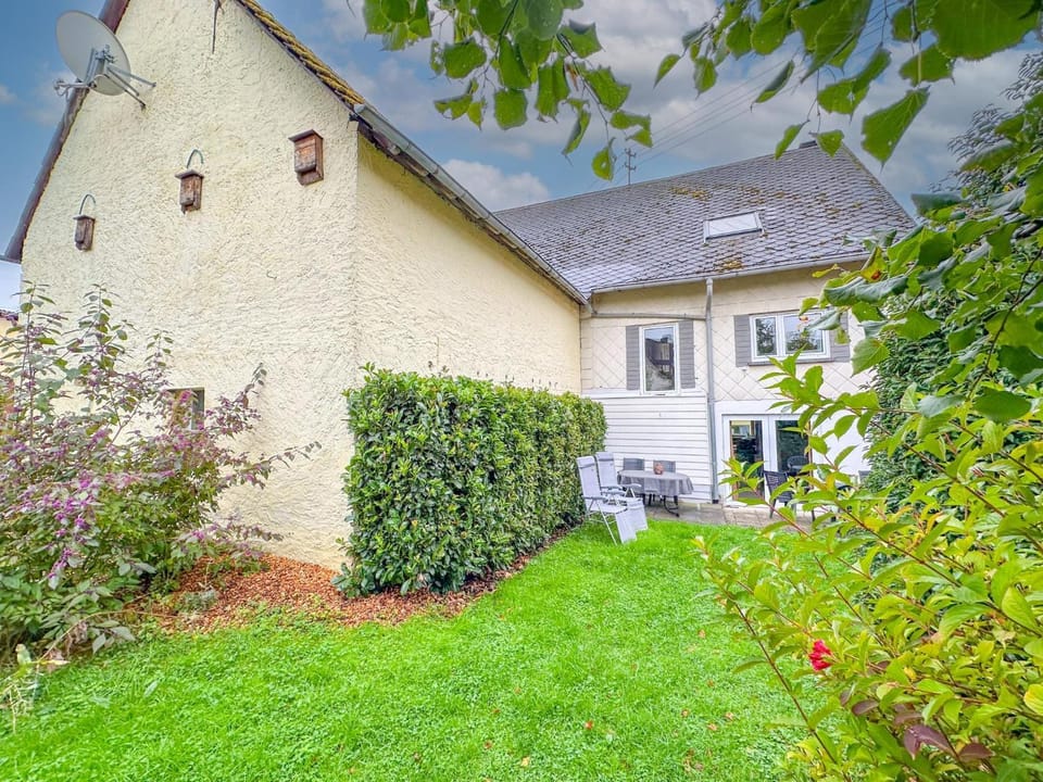 Property building, Summer