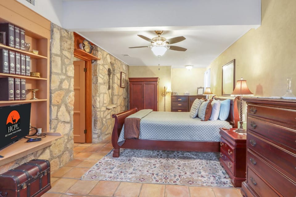 Owl Lodge House in Wimberley