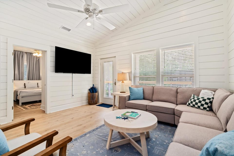 Brand New Luxury Rental on Oleander Unit B Apartment in Dauphin Island