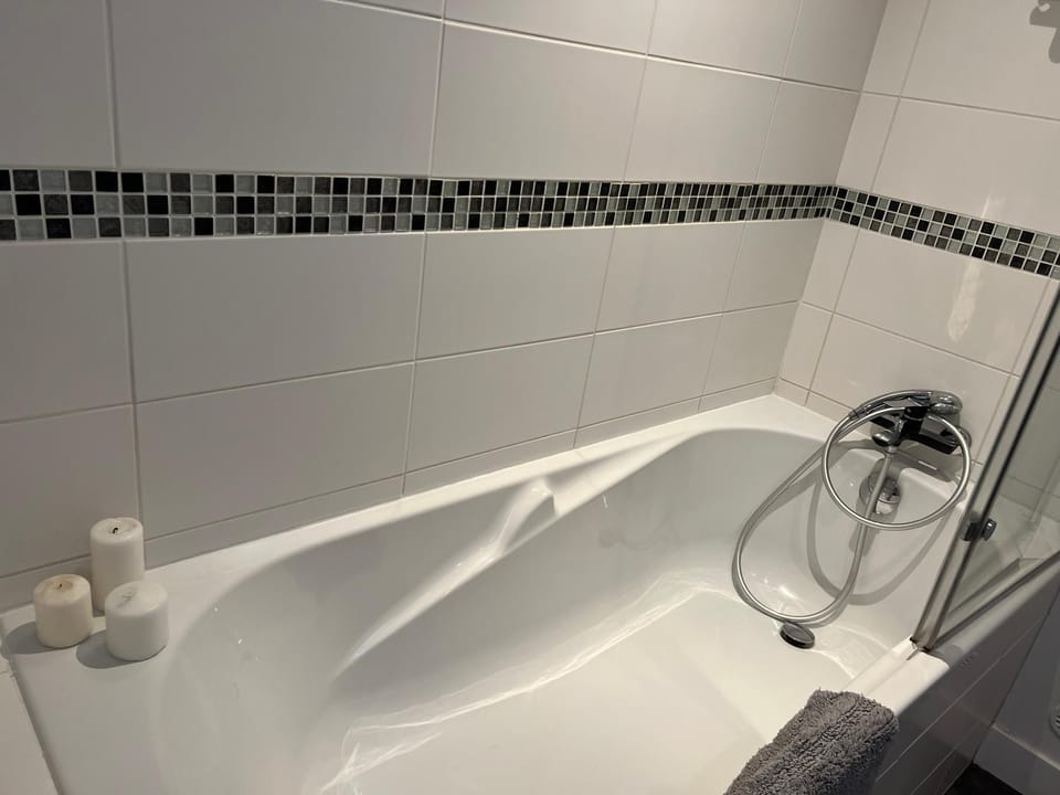 Shower, Bathroom, Bath