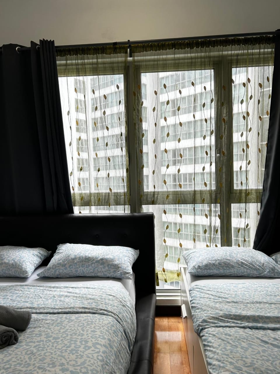 Stay at Regalia KLCC View Sky Pool Vacation rental in Federal Territory of Kuala Lumpur