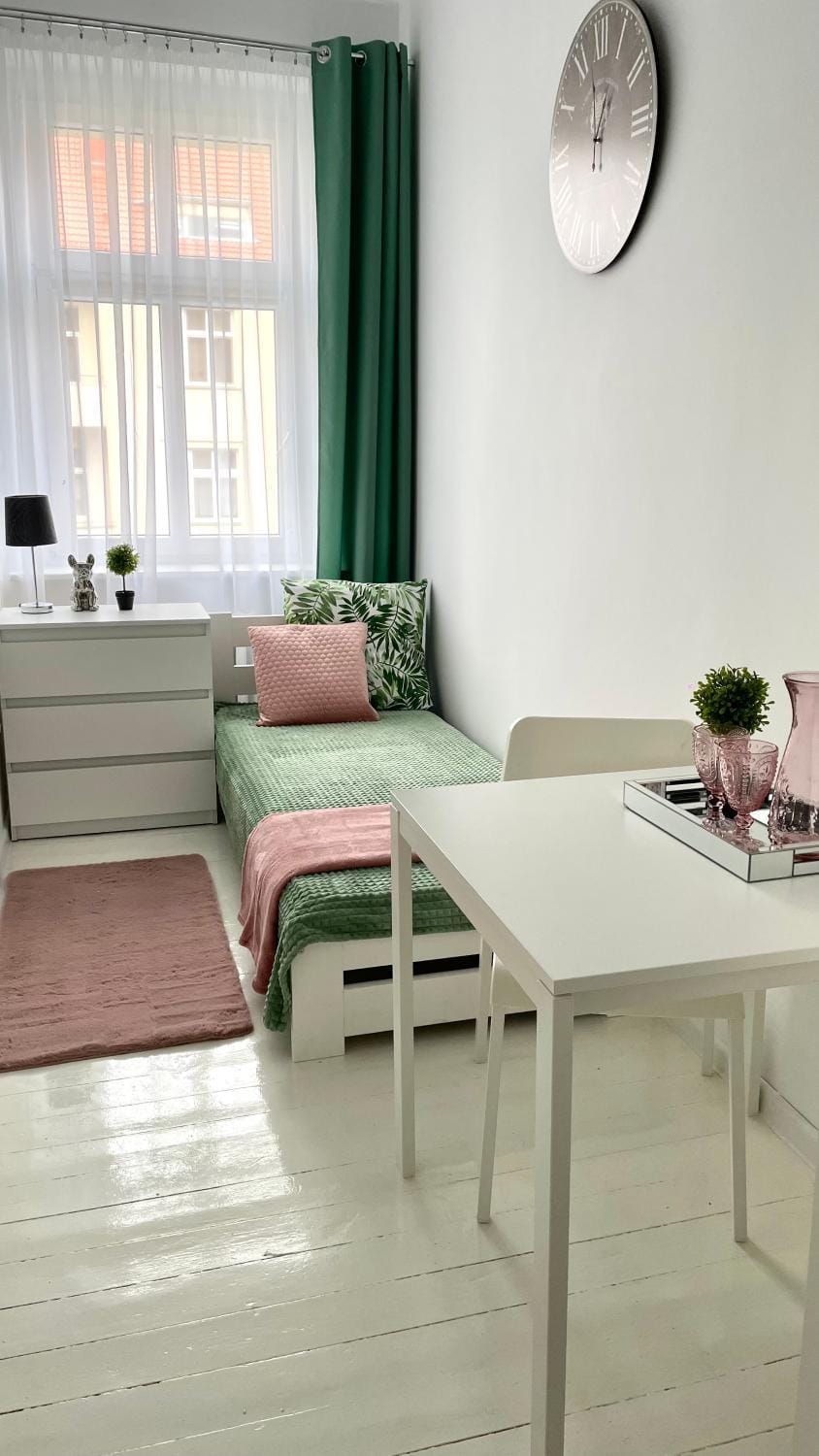 Beautiful Rooms - Wały Chrobrego Hostel in Szczecin