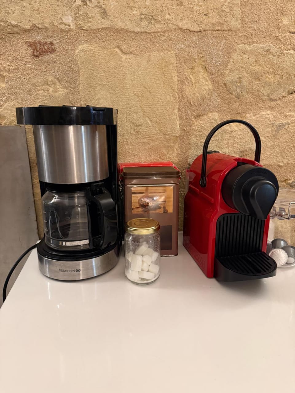 Coffee/tea facilities