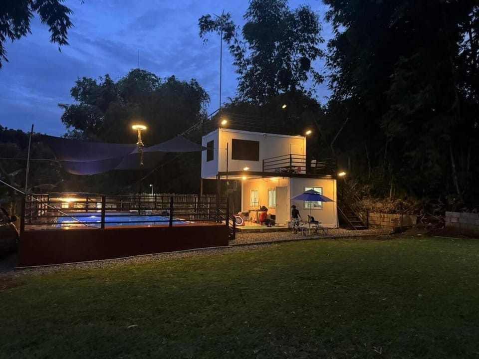 Kawayan Farmstead Villa in Antipolo