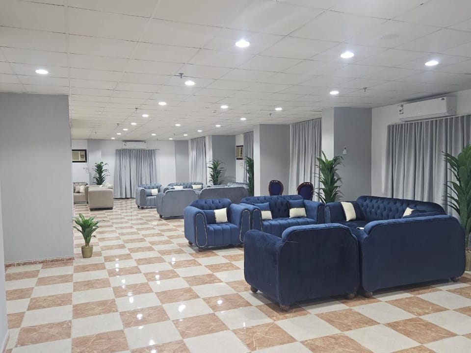 Communal lounge/ TV room, Seating area