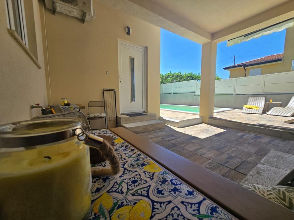 Dolce vita - apartments with pool near Poreč Apartment in Istria County