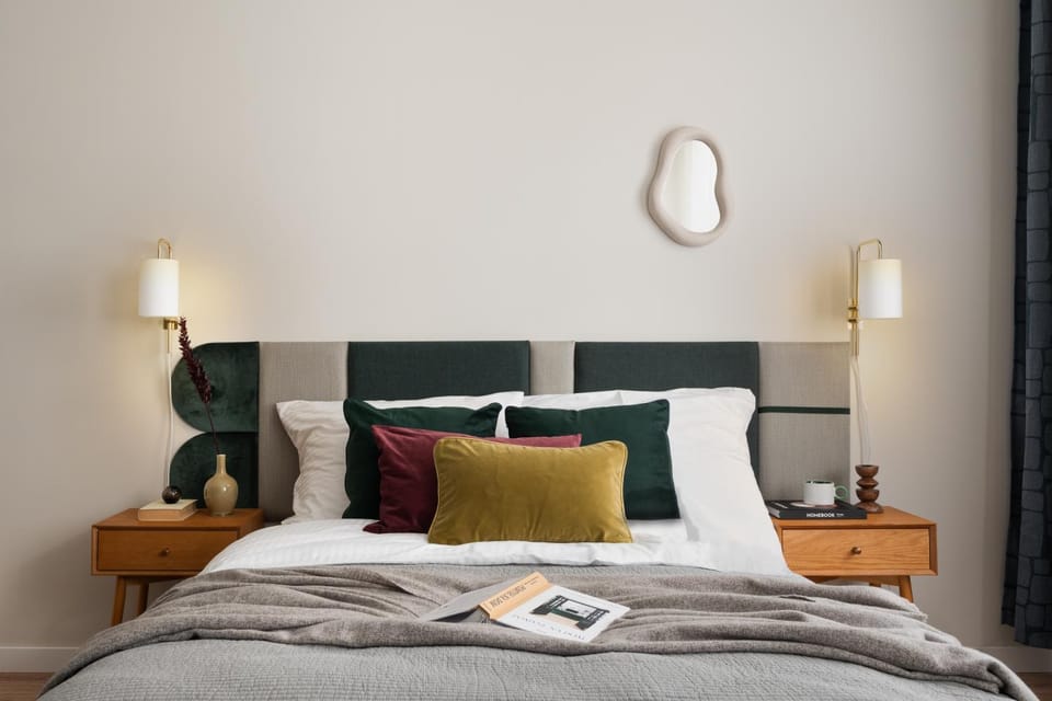 Bed, Bedroom