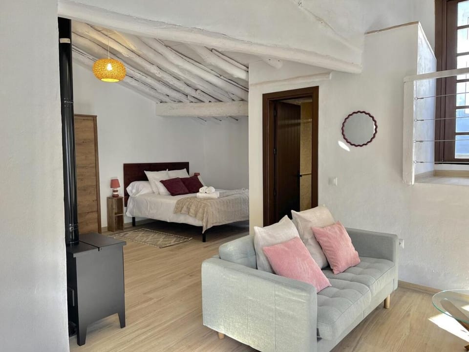 Casa Salome, Alojamiento con terraza y vistas al valle House in Costa del Sol