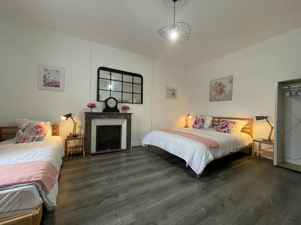 Property building, Bedroom