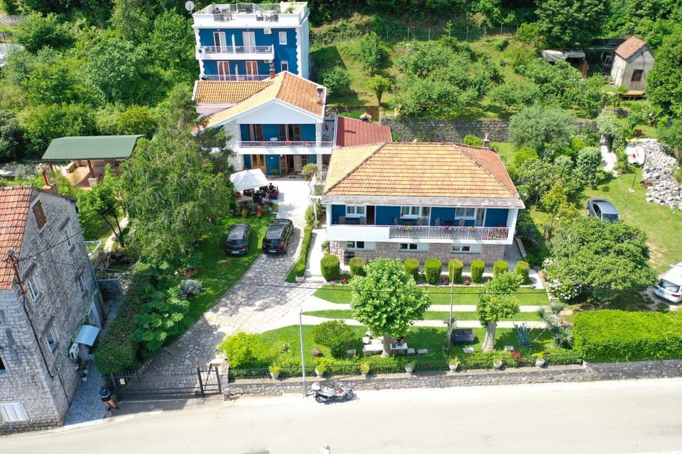 Rent a Vacation House in Kotor Bay Villa in Kotor Municipality