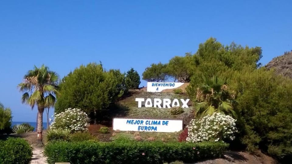 SHR063 Bonito apartamento reformado en Torrox Park Apartment in Río de Torrox