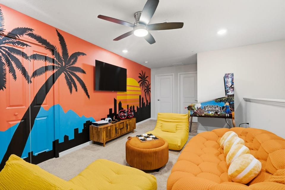 Living room, Seating area